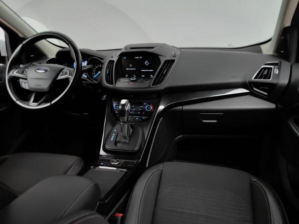 Ford Kuga II Рестайлинг с пробегом 2018 года, цена 1 690 000 рублей, 65000 км, внедорожник, Автокод Объявления