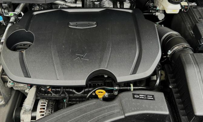 Geely Coolray I Рестайлинг с пробегом 2024 года, цена 2 390 000 рублей, 10011 км, внедорожник, Автокод Объявления