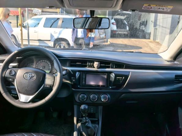 Toyota Corolla XI (E160 E170 E180) с пробегом 2014 года, цена 950 000 рублей, 197167 км, седан, Автокод Объявления