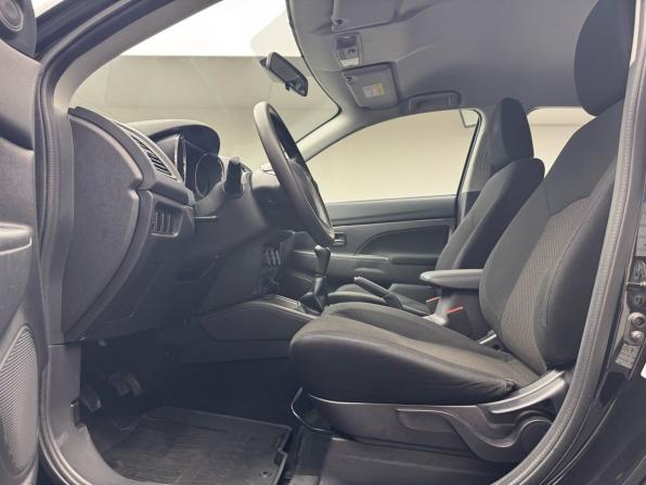 Mitsubishi ASX I Рестайлинг 2 с пробегом 2018 года, цена 1 778 000 рублей, 43639 км, внедорожник, Автокод Объявления