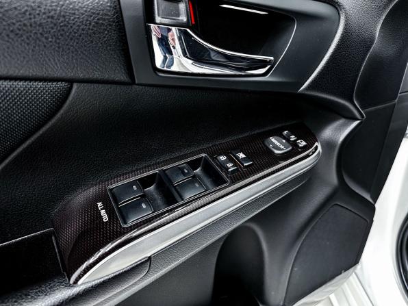 Toyota Camry VII (XV50) Рестайлинг 2 с пробегом 2018 года, цена 2 400 000 рублей, 142951 км, седан, Автокод Объявления