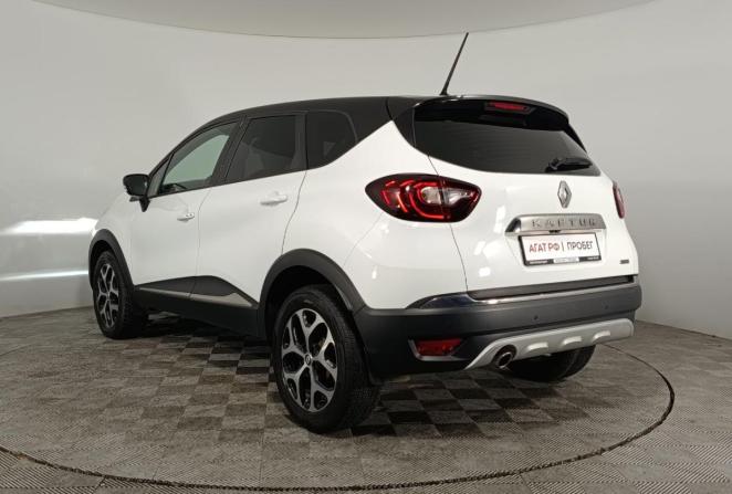 Renault Kaptur I Рестайлинг с пробегом 2021 года, цена 1 740 000 рублей, 75359 км, внедорожник, Автокод Объявления