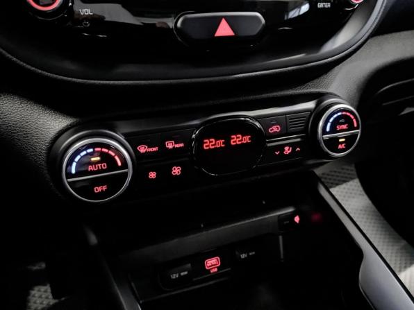 Kia Soul III с пробегом 2021 года, цена 2 000 000 рублей, 70331 км, хэтчбек, Автокод Объявления