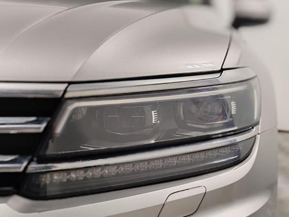 Volkswagen Tiguan II с пробегом 2017 года, цена 2 629 000 рублей, 88105 км, внедорожник, Автокод Объявления