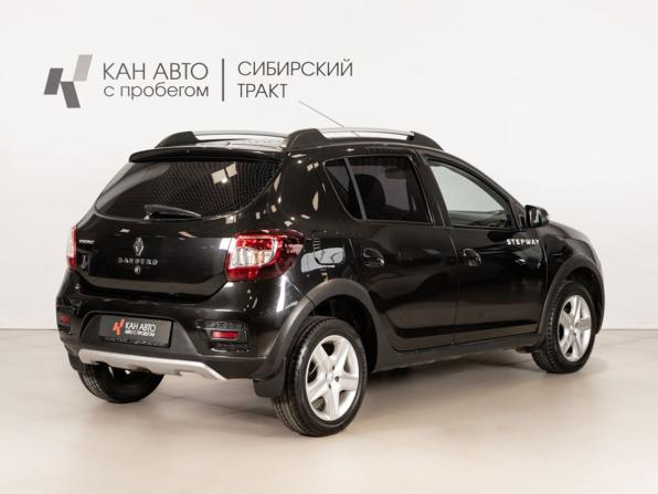 Renault Sandero II с пробегом 2016 года, цена 939 998 рублей, 121235 км, хэтчбек, Автокод Объявления