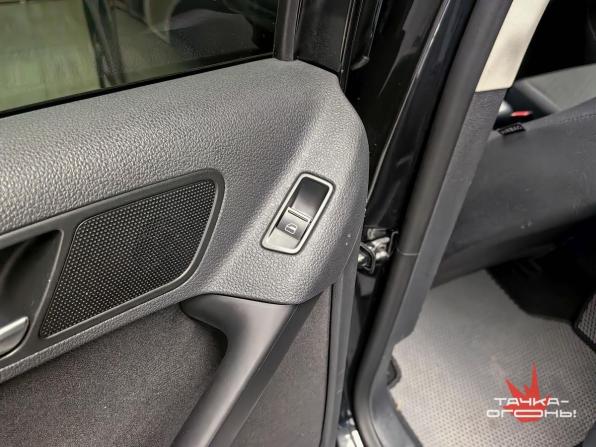 Volkswagen Tiguan I Рестайлинг с пробегом 2013 года, цена 1 458 000 рублей, 124112 км, внедорожник, Автокод Объявления