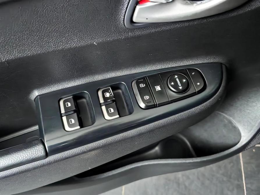 Kia Rio IV Москва  - изображение 20