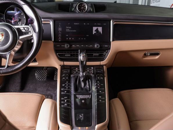 Porsche Macan I Рестайлинг с пробегом 2019 года, цена 4 950 000 рублей, 52000 км, внедорожник, Автокод Объявления
