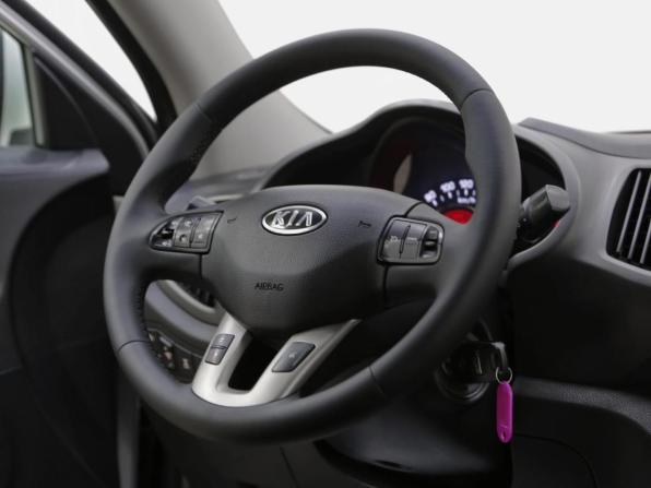 Kia Sportage III с пробегом 2012 года, цена 1 049 000 рублей, 136000 км, внедорожник, Автокод Объявления