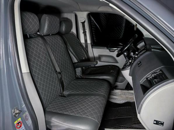 Volkswagen Caravelle T5 Рестайлинг с пробегом 2012 года, цена 1 790 000 рублей, 280000 км, минивэн, Автокод Объявления