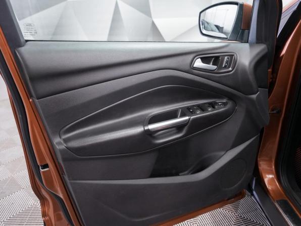 Ford Kuga II с пробегом 2014 года, цена 1 231 000 рублей, 168767 км, внедорожник, Автокод Объявления