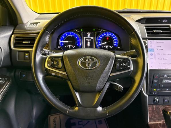 Toyota Camry VII (XV50) Рестайлинг 2 с пробегом 2017 года, цена 2 399 000 рублей, 132000 км, седан, Автокод Объявления