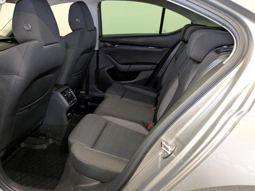 Skoda Octavia IV (A8) Москва  - изображение 12