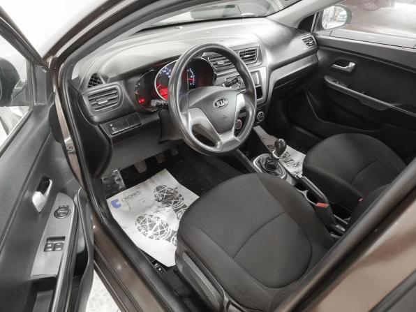 Kia Rio III Рестайлинг с пробегом 2015 года, цена 746 500 рублей, 198008 км, седан, Автокод Объявления