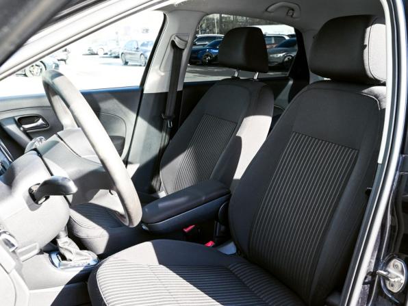 Volkswagen Polo V с пробегом 2011 года, цена 659 000 рублей, 215000 км, седан, Автокод Объявления