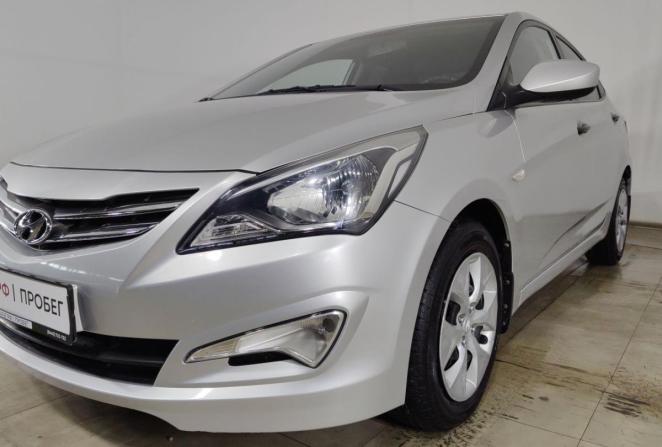 Hyundai Solaris I Рестайлинг с пробегом 2015 года, цена 1 120 000 рублей, 72500 км, седан, Автокод Объявления