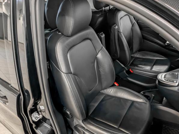 Mercedes-Benz Vito III (W447) Рестайлинг с пробегом 2021 года, цена 6 850 000 рублей, 63064 км, минивэн, Автокод Объявления