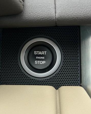 Land Rover Range Rover IV с пробегом 2015 года, цена 3 850 000 рублей, 141392 км, внедорожник, Автокод Объявления