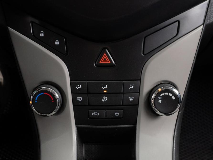Chevrolet Cruze I Тюмень  - изображение 14