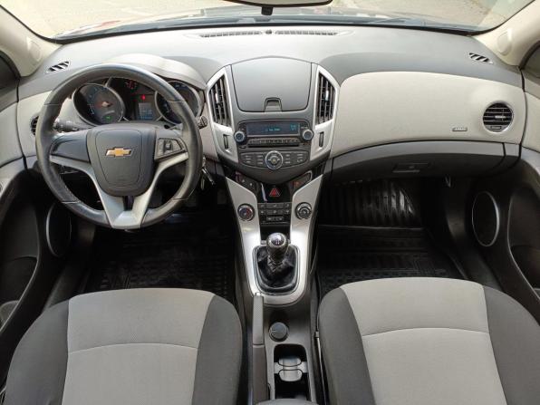Chevrolet Cruze I Рестайлинг с пробегом 2014 года, цена 729 000 рублей, 177434 км, хэтчбек, Автокод Объявления