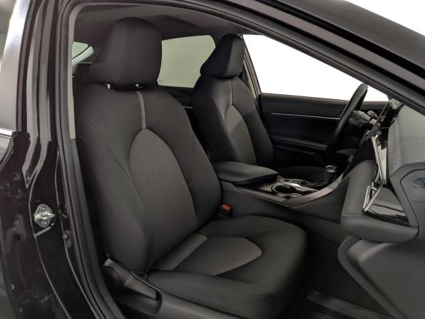 Toyota Camry VIII (XV70) с пробегом 2021 года, цена 2 820 000 рублей, 33324 км, седан, Автокод Объявления