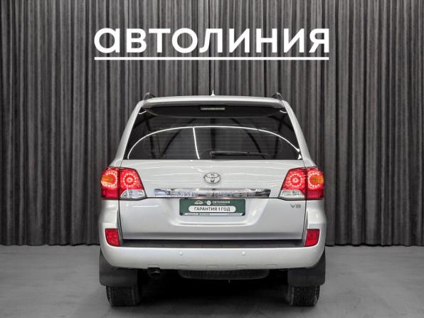 Toyota Land Cruiser 200 Series Рестайлинг 1 с пробегом 2014 года, цена 3 600 000 рублей, 292500 км, внедорожник, Автокод Объявления