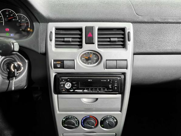 Lada (ВАЗ) Priora I с пробегом 2012 года, цена 255 000 рублей, 270033 км, хэтчбек, Автокод Объявления