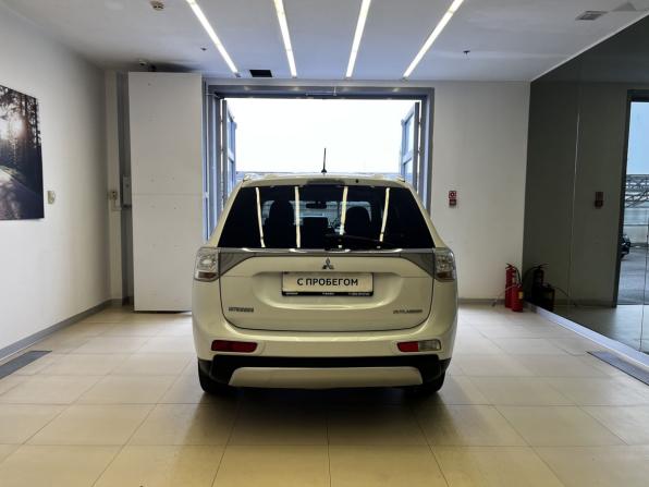 Mitsubishi Outlander III Рестайлинг с пробегом 2014 года, цена 1 539 000 рублей, 285000 км, внедорожник, Автокод Объявления