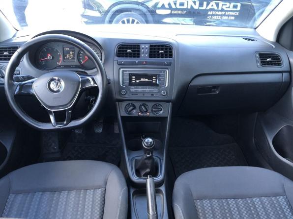 Volkswagen Polo V Рестайлинг с пробегом 2015 года, цена 860 000 рублей, 187141 км, седан, Автокод Объявления