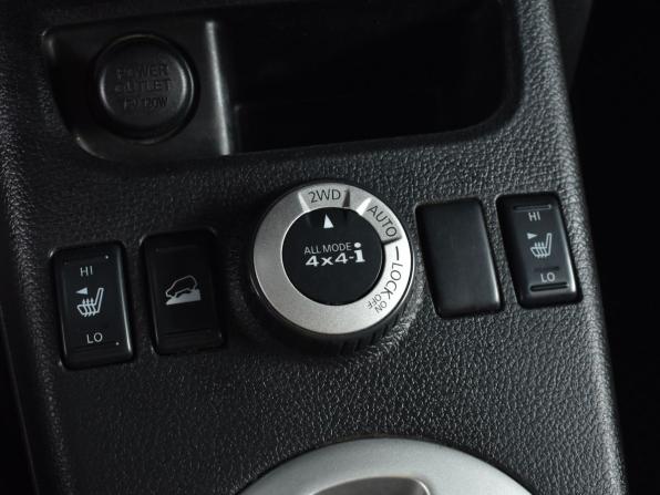 Nissan X-Trail II с пробегом 2010 года, цена 1 099 999 рублей, 256862 км, внедорожник, Автокод Объявления