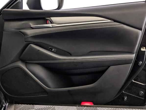 Mazda 6 III (GJ) Рестайлинг 2 с пробегом 2021 года, цена 2 570 000 рублей, 117700 км, седан, Автокод Объявления