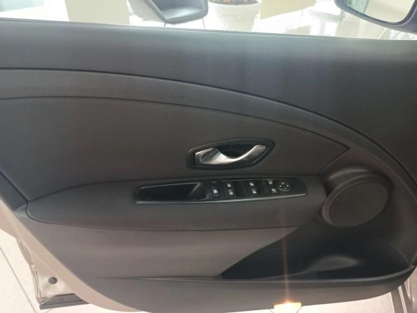 Renault Fluence I с пробегом 2010 года, цена 699 000 рублей, 164850 км, седан, Автокод Объявления