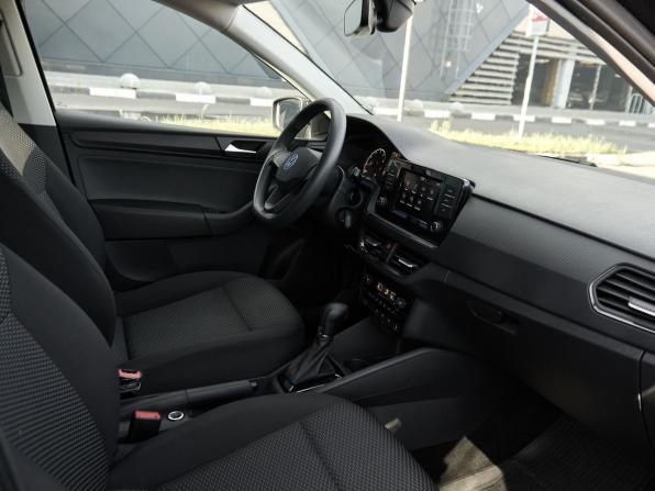 Volkswagen Polo VI с пробегом 2021 года, цена 1 630 000 рублей, 117987 км, лифтбек, Автокод Объявления
