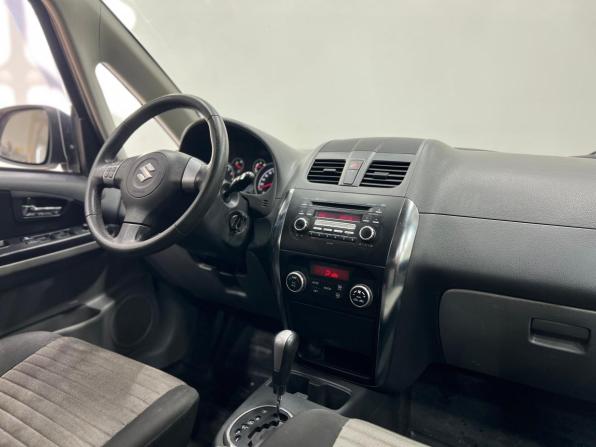 Suzuki SX4 I (Classic) Рестайлинг с пробегом 2011 года, цена 839 000 рублей, 204000 км, хэтчбек, Автокод Объявления