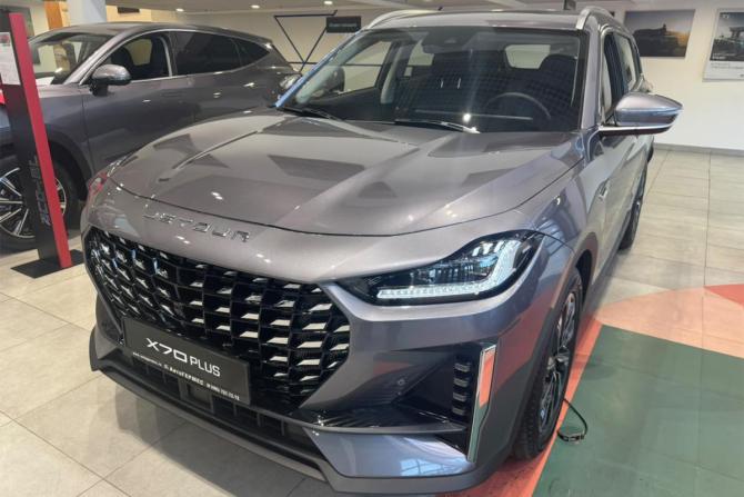 Новый JETOUR X70+ I Рестайлинг 2026 года, цена 3 169 000 рублей, внедорожник, Автокод Объявления