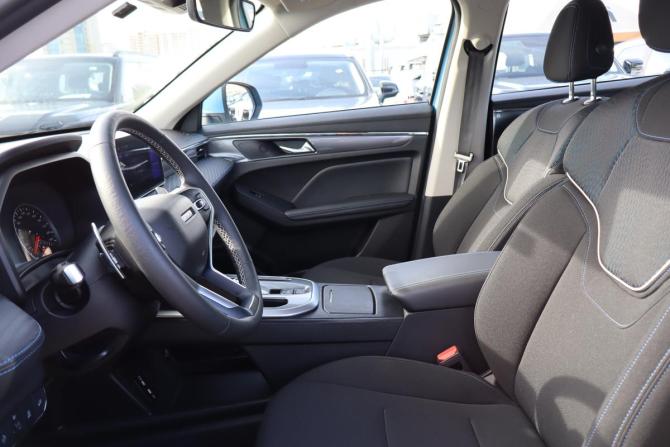Haval Jolion I с пробегом 2021 года, цена 1 379 000 рублей, 82000 км, внедорожник, Автокод Объявления