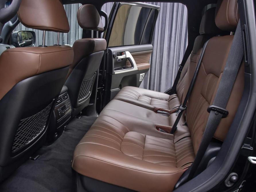 Toyota Land Cruiser 200 Series Рестайлинг 2 Москва  - изображение 12