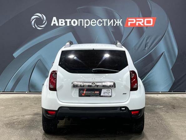 Renault Duster I Рестайлинг с пробегом 2015 года, цена 970 000 рублей, 132358 км, внедорожник, Автокод Объявления