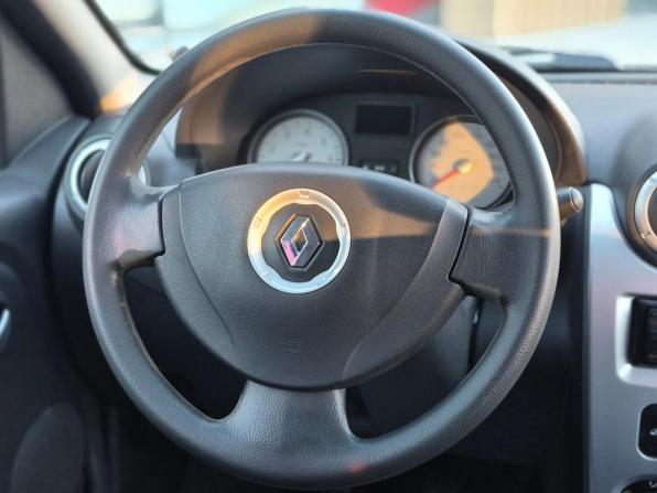Renault Logan I Рестайлинг с пробегом 2011 года, цена 519 000 рублей, 117351 км, седан, Автокод Объявления