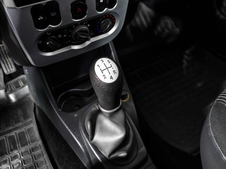 Renault Logan I Рестайлинг Санкт-Петербург  - изображение 10