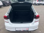 Volkswagen Polo V Рестайлинг Стерлитамак  - изображение 44