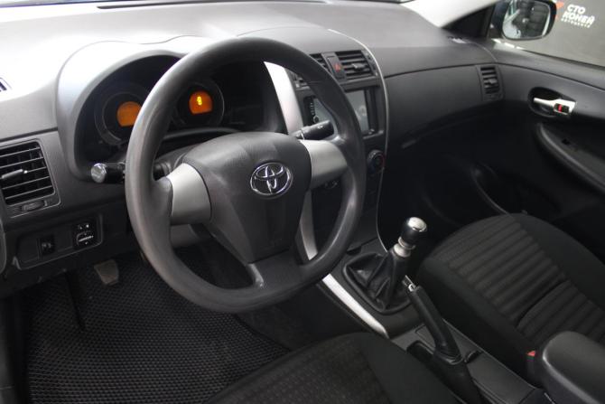 Toyota Corolla X (E140 E150) Рестайлинг с пробегом 2012 года, цена 896 000 рублей, 178000 км, седан, Автокод Объявления