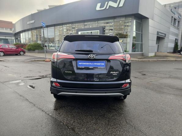 Toyota RAV4 IV (XA40) Рестайлинг с пробегом 2017 года, цена 2 330 000 рублей, 127300 км, внедорожник, Автокод Объявления