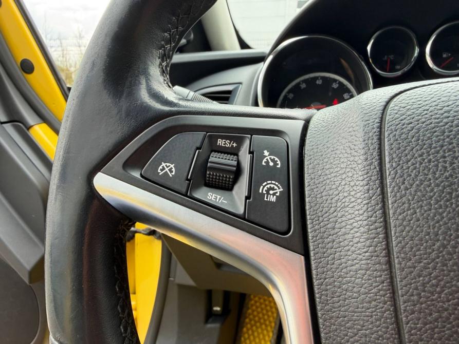 Opel Astra J Рестайлинг Санкт-Петербург  - изображение 10