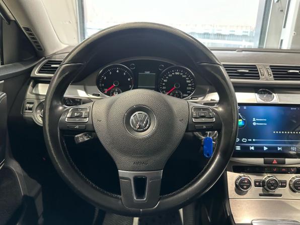 Volkswagen Passat B7 с пробегом 2012 года, цена 810 000 рублей, 288260 км, седан, Автокод Объявления
