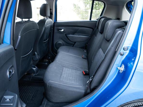 Renault Sandero II с пробегом 2014 года, цена 690 000 рублей, 124752 км, хэтчбек, Автокод Объявления