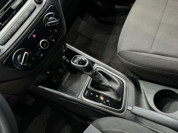 Hyundai Solaris II Рестайлинг с пробегом 2020 года, цена 1 570 000 рублей, 27697 км, седан, Автокод Объявления