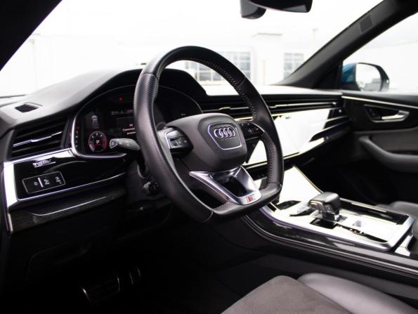 Audi Q8 I (4M) с пробегом 2018 года, цена 5 599 000 рублей, 119083 км, внедорожник, Автокод Объявления
