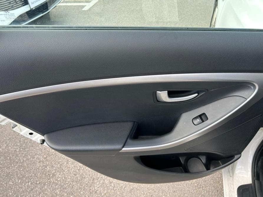 Hyundai i30 II Санкт-Петербург  - изображение 6