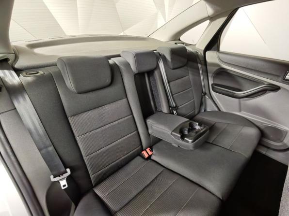 Ford Focus II Рестайлинг с пробегом 2010 года, цена 835 000 рублей, 80829 км, седан, Автокод Объявления